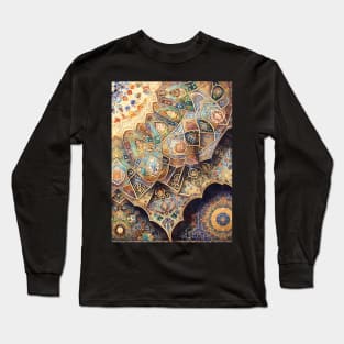 Islamic Grandeur Unveiled: Timeless Art, Floral Motifs, and Vibrant Ornaments Long Sleeve T-Shirt